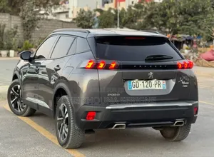 Peugeot 2008 2023 Gris