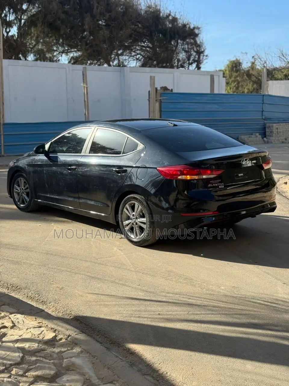 Hyundai Elantra SE Sedan FWD (2.0L 4cyl 6M) 2017 Black