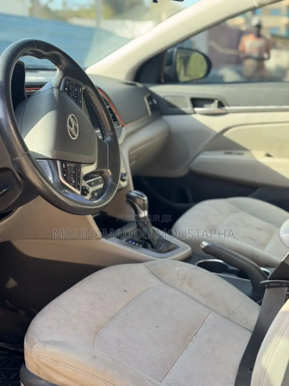 Hyundai Elantra SE Sedan FWD (2.0L 4cyl 6M) 2017 Black