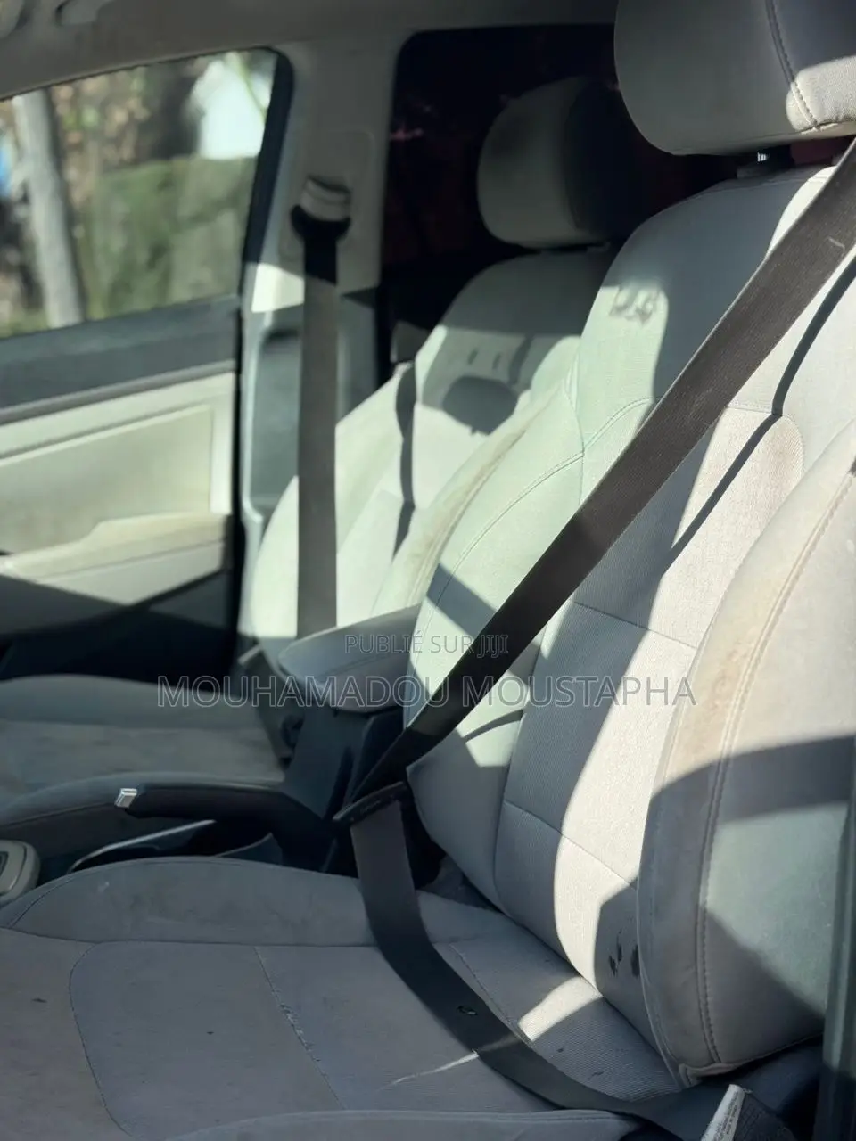 Hyundai Elantra SE Sedan FWD (2.0L 4cyl 6M) 2017 Black