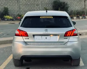 Peugeot 308 2016 Gris