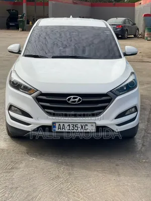 Photo - Hyundai Tucson 2016 Blanc