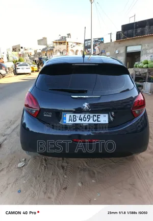 Peugeot 208 2015 Black