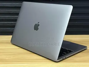 New Apple MacBook Pro M1 16GB Apple M1 Pro SSD 512GB