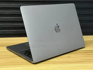 New Apple MacBook Pro M1 16GB Apple M1 Pro SSD 512GB