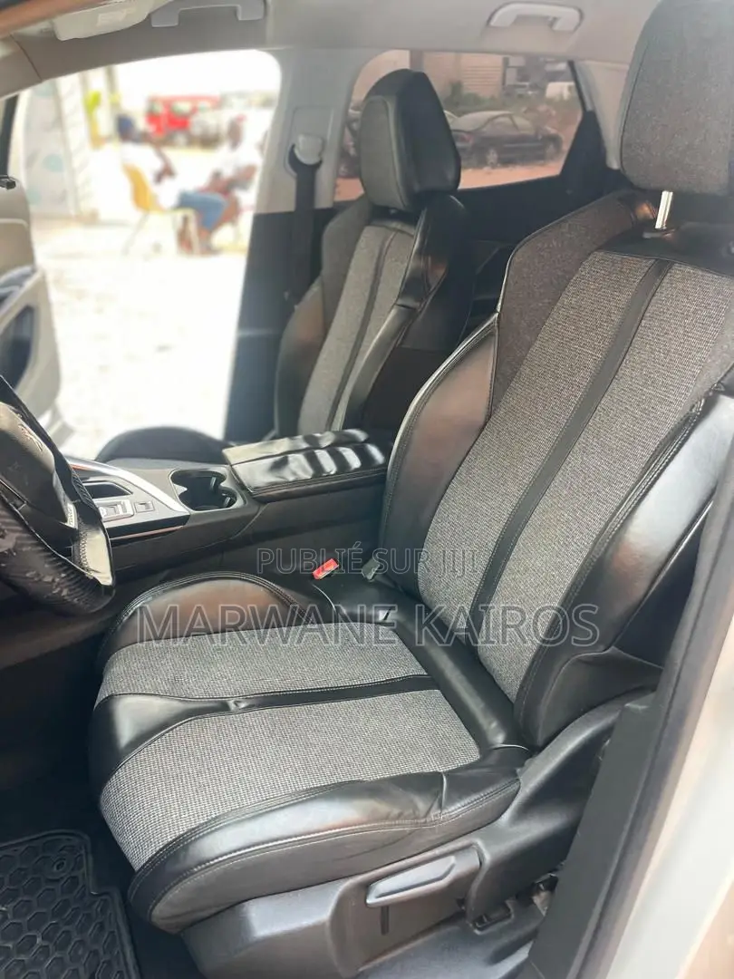 Peugeot 3008 2018 Blanc