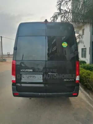 Hyundai Satellite 2016 Noir Mat