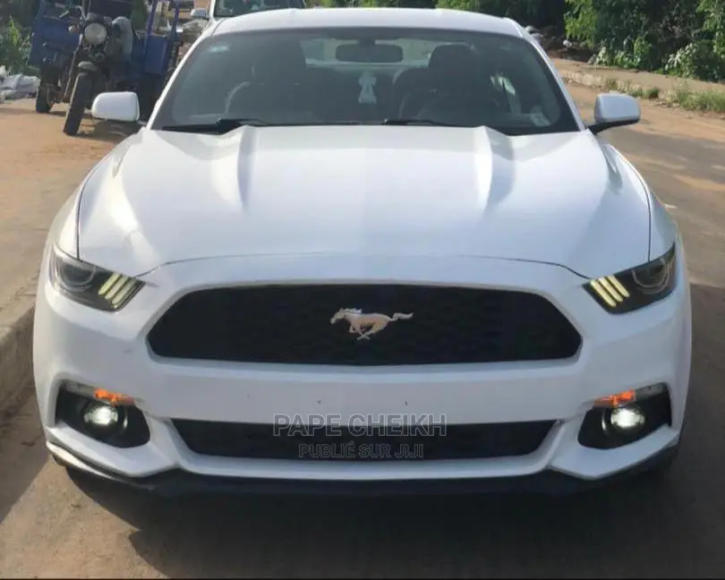 Ford Mustang 2015 Blanc