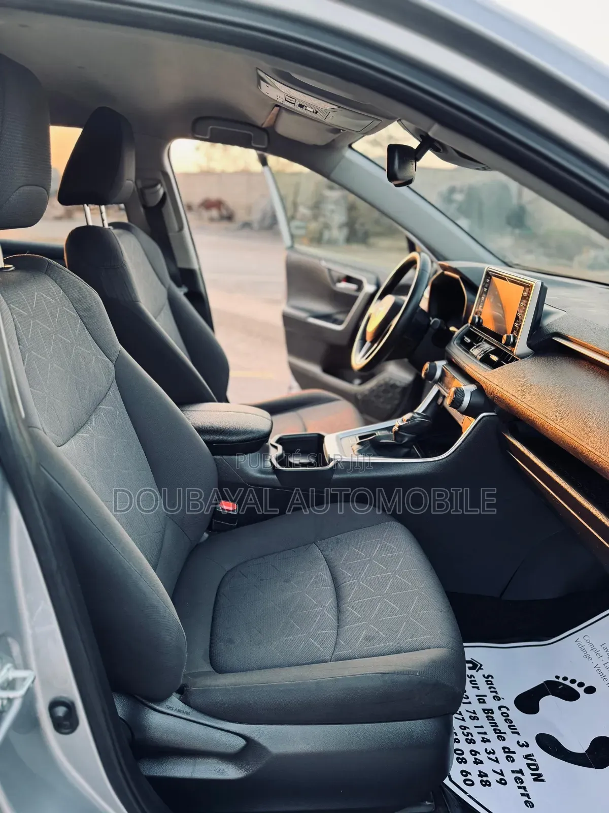 Toyota RAV4 2022 Gris