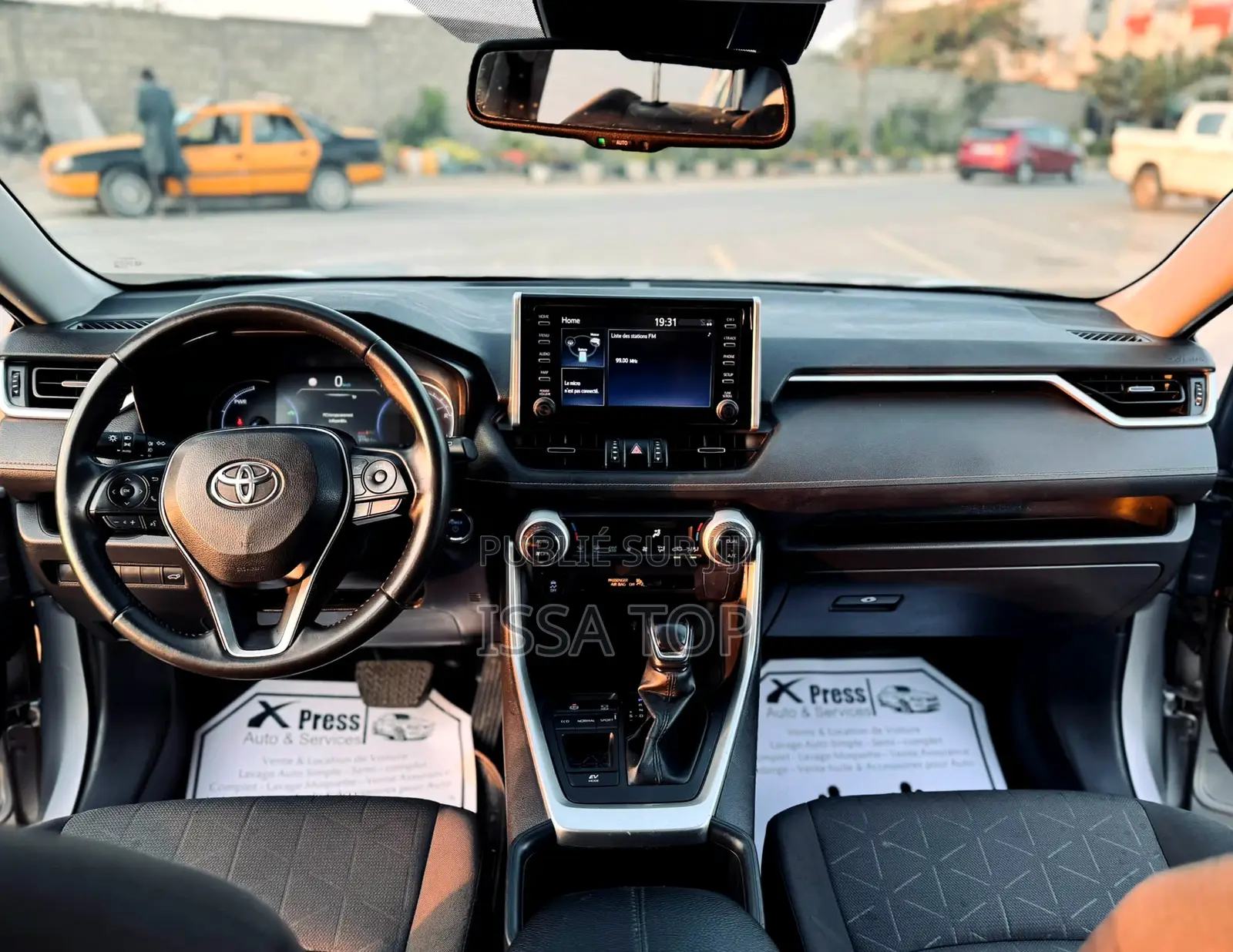 Toyota RAV4 Hybrid 2022 Gris