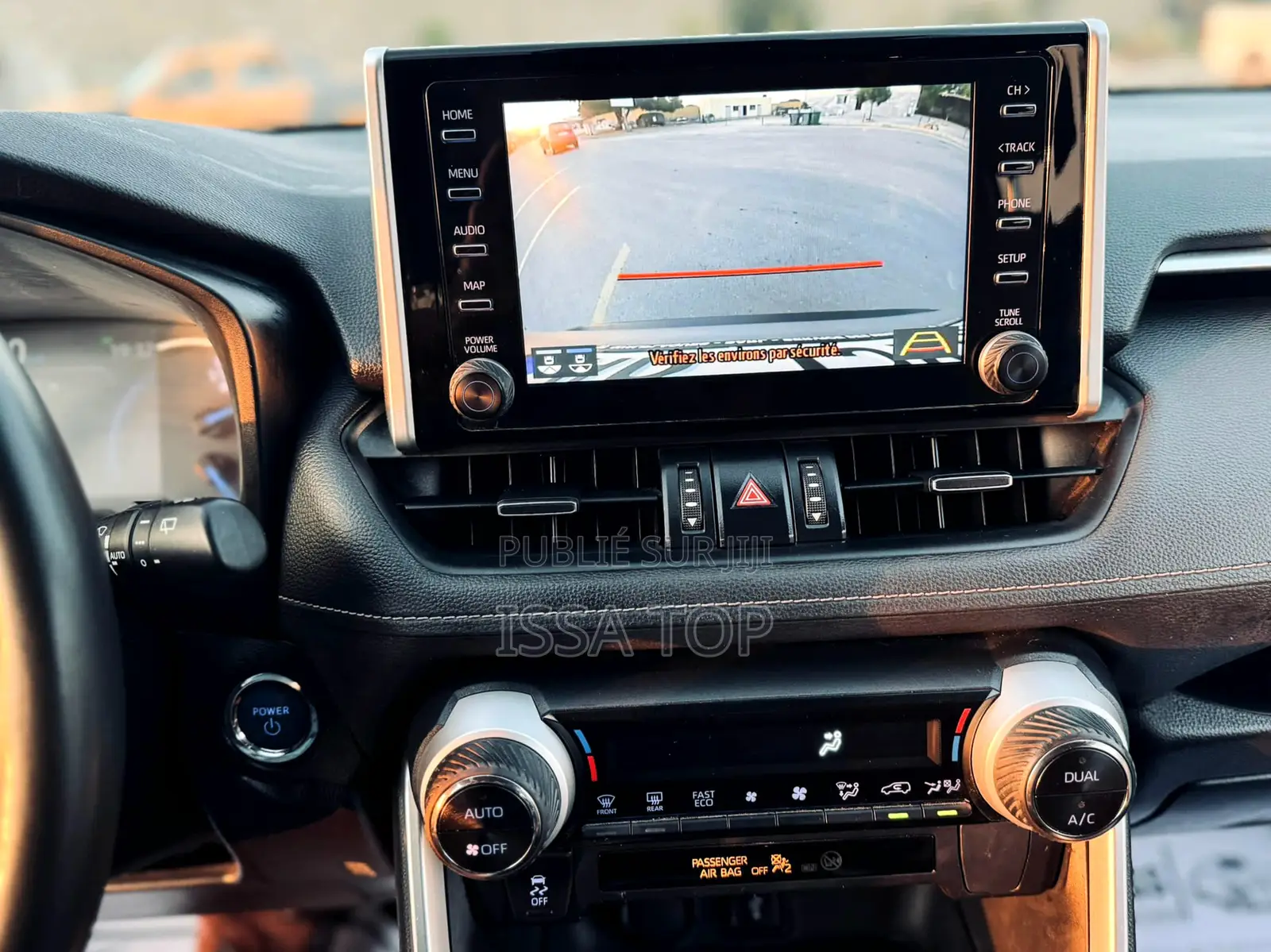 Toyota RAV4 Hybrid 2022 Gris