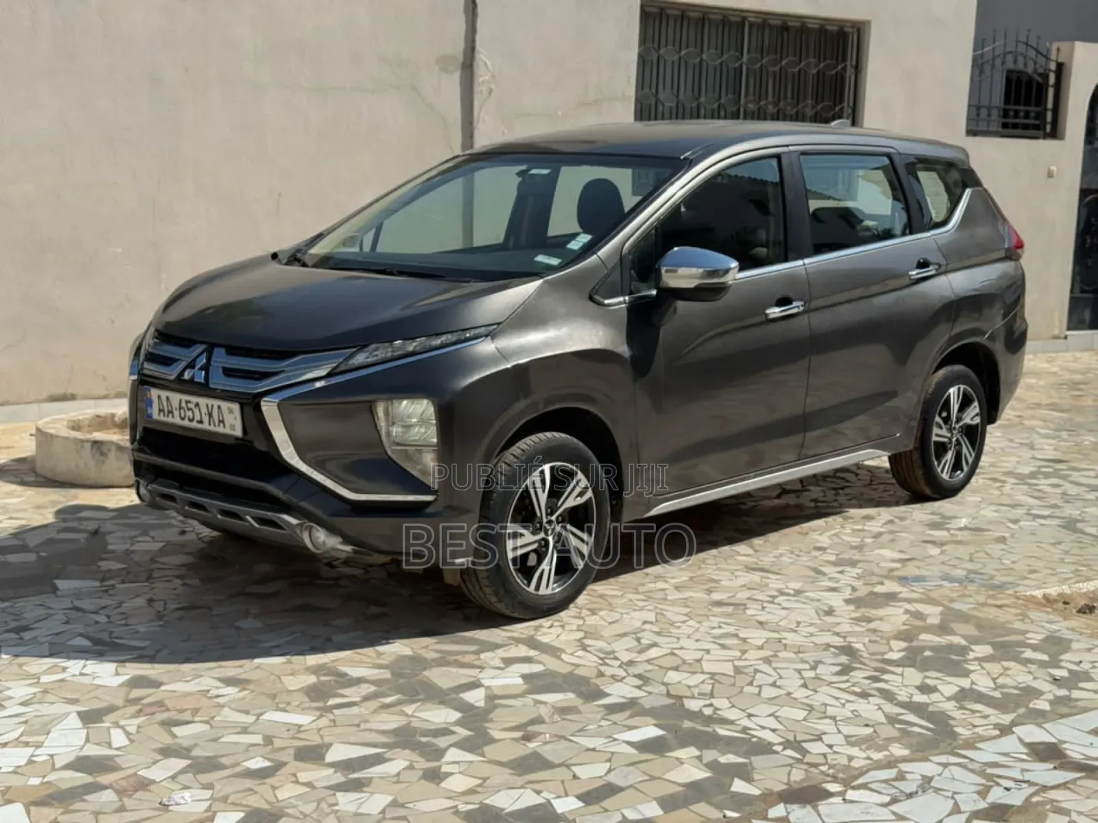 Mitsubishi Outlander 2022 Black