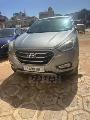 Photo - Hyundai Tucson Limited AWD 2015 Gris