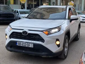 Toyota RAV4 2019 Blanc