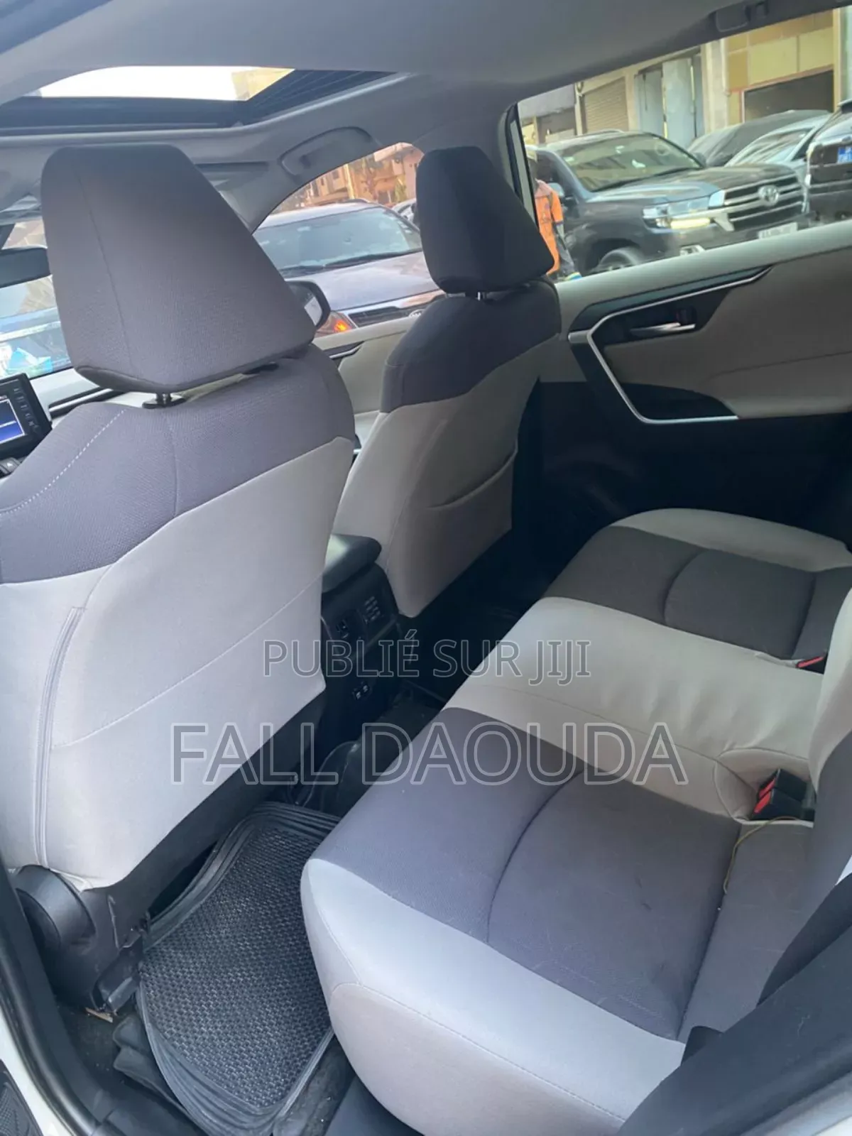 Toyota RAV4 2019 Blanc