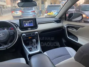 Toyota RAV4 2019 Blanc