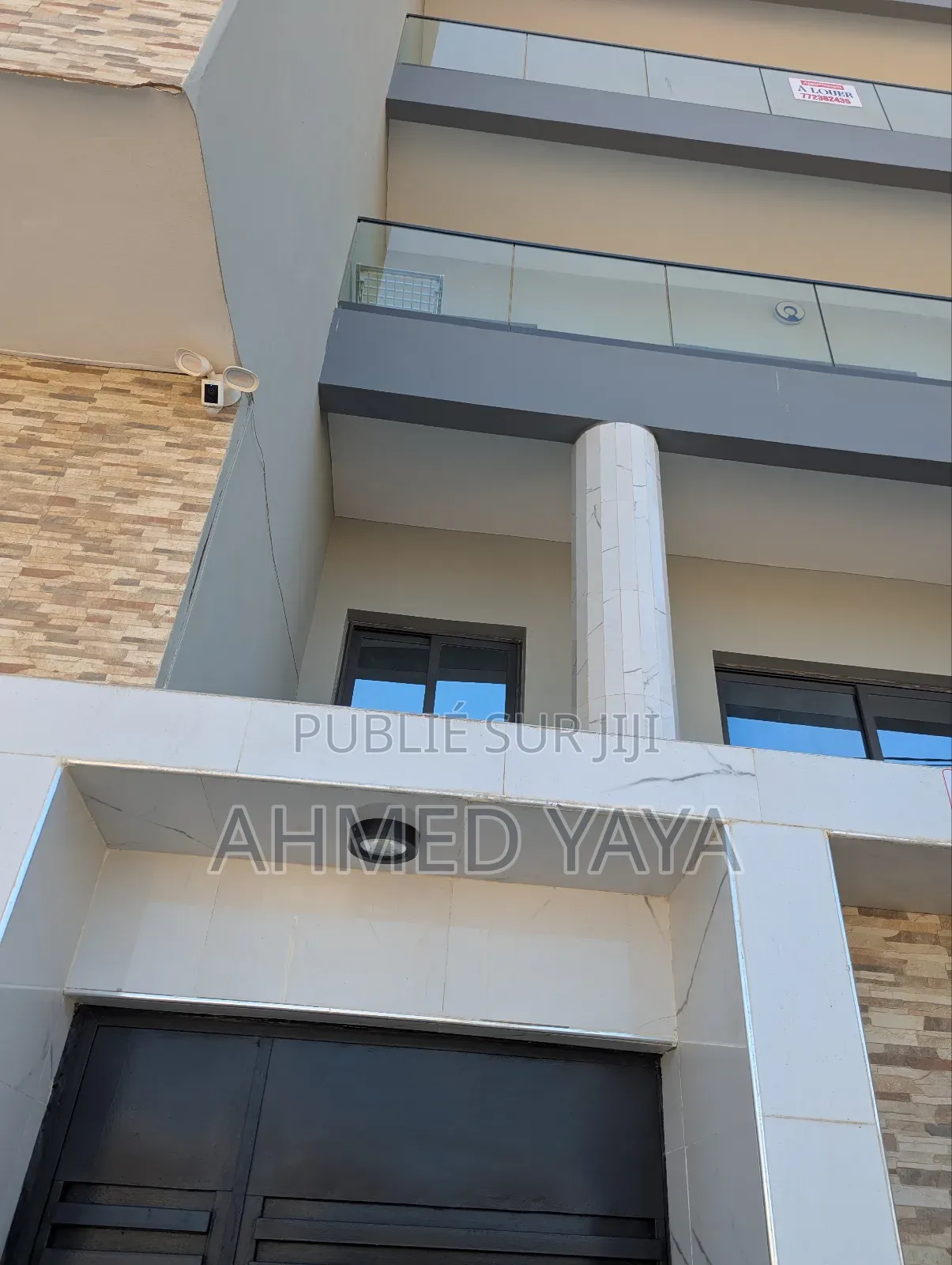 2chbre Appartement dans Ouakam à Louer