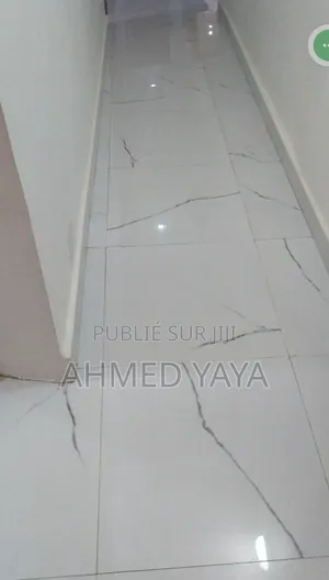 2chbre Appartement dans Ouakam à Louer