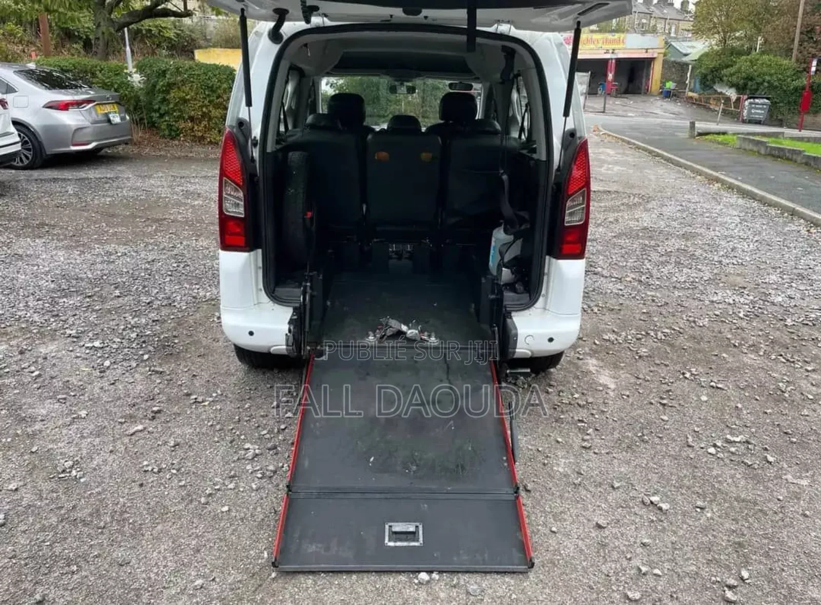 Peugeot Partenaire 2018 Blanc