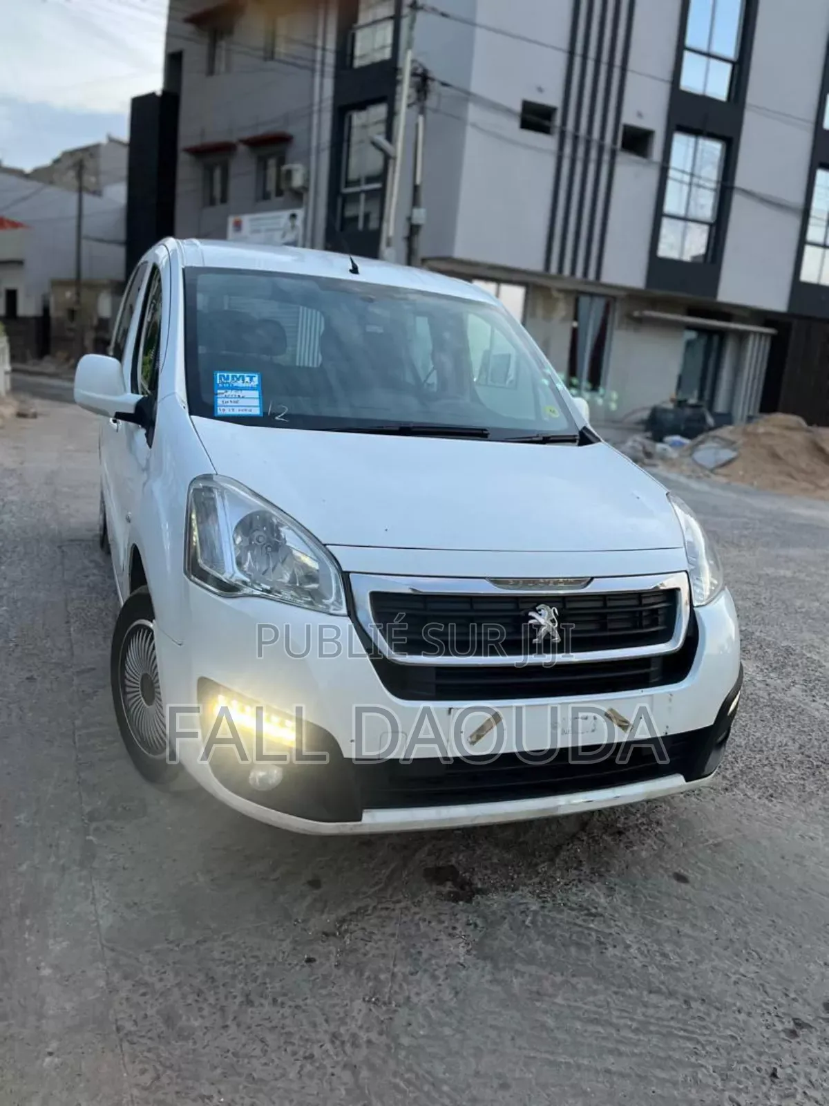 Peugeot Partenaire 2017 Blanc