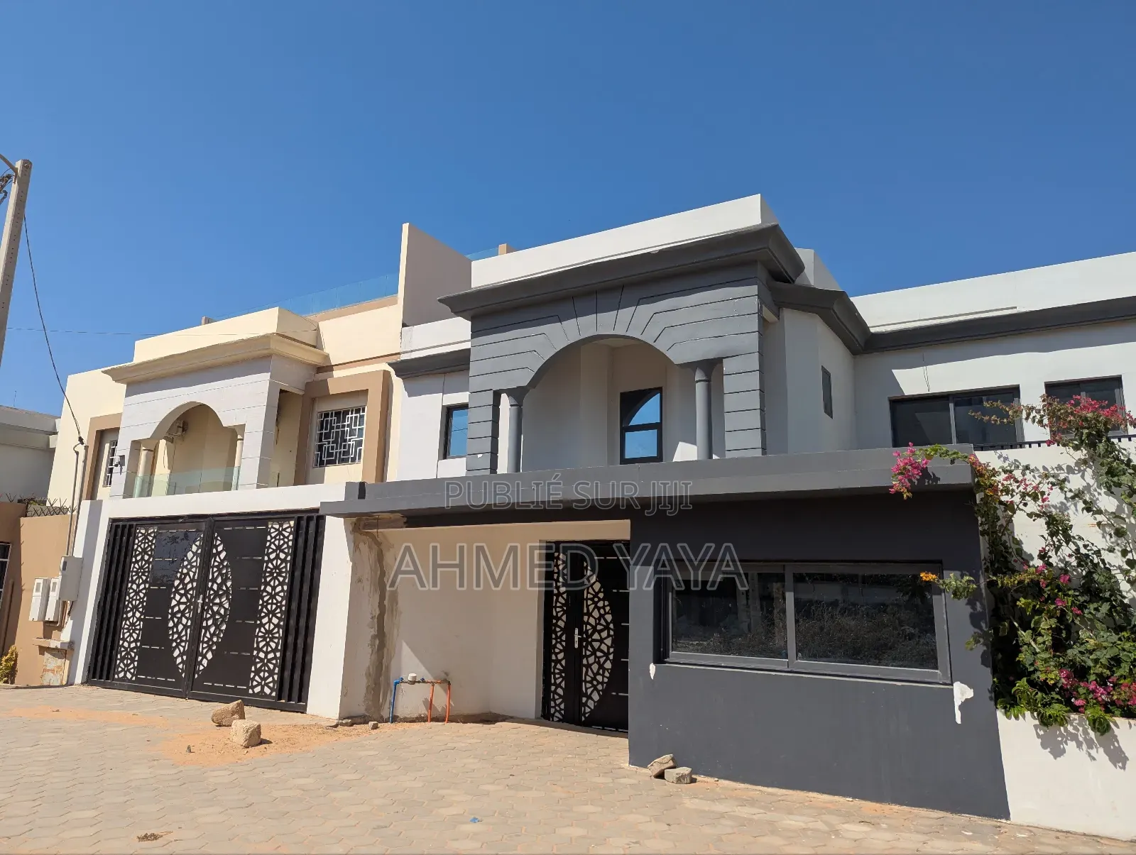 7chbre Villa dans Ouakam à Vendre