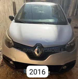 Photo - Renault Captur 2016 Gris