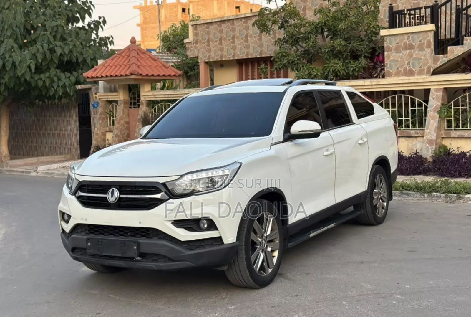 SsangYong Rexton 2018 Blanc