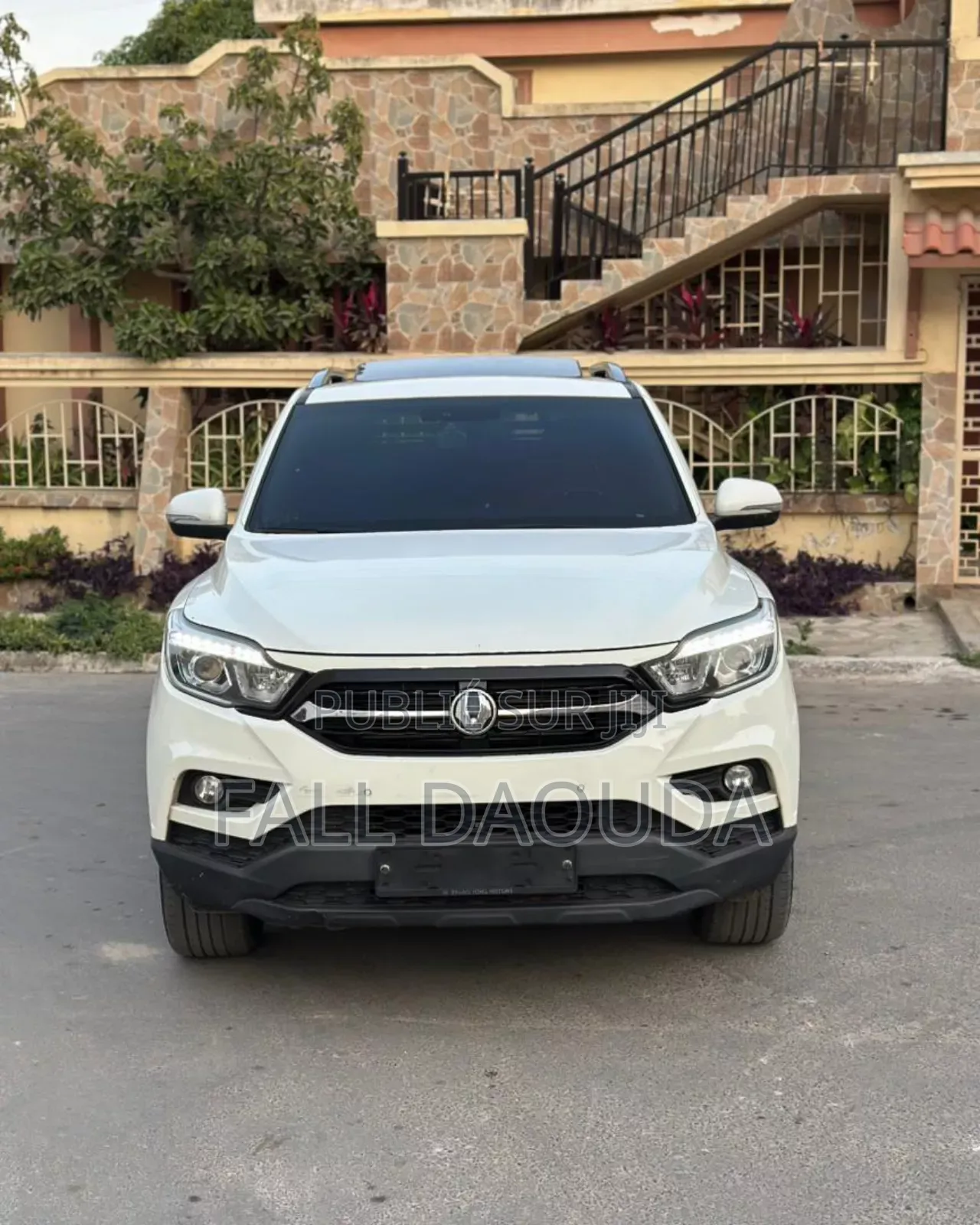 SsangYong Rexton 2018 Blanc