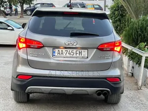 Hyundai Santa Fe 2015 Gris