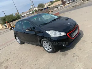 Peugeot 208 2013 Noir Mat
