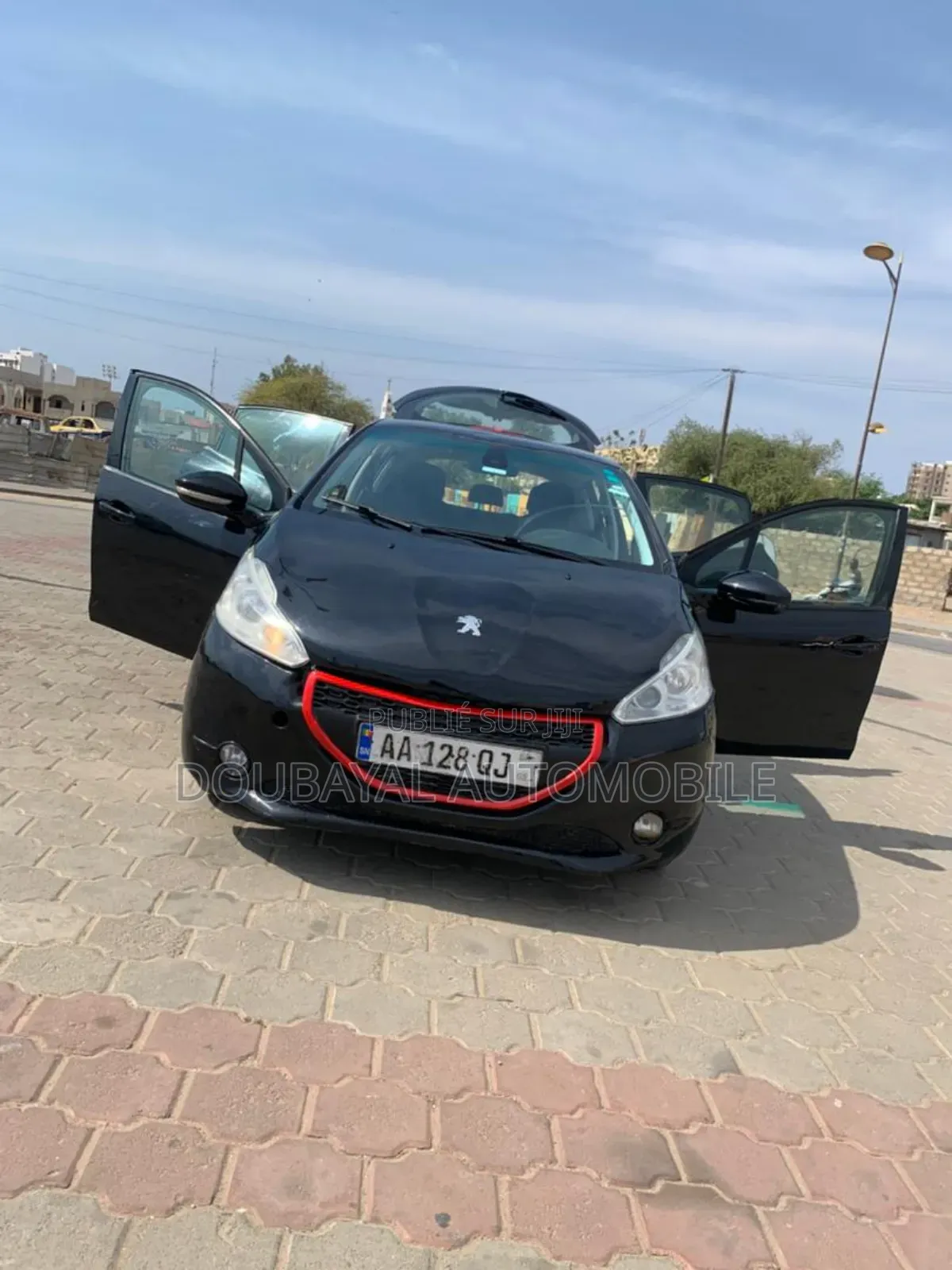 Peugeot 208 2013 Noir Mat