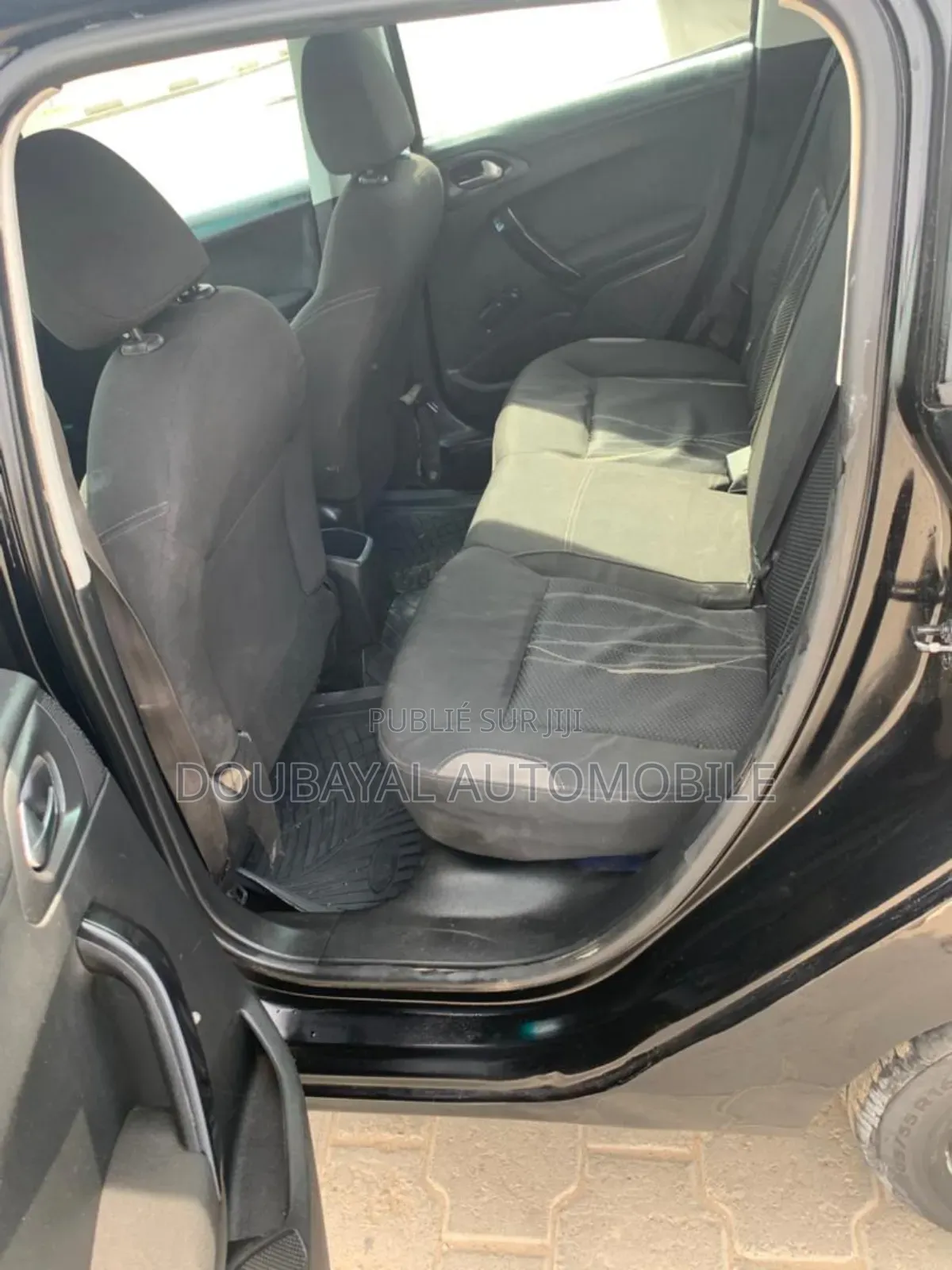 Peugeot 208 2013 Noir Mat