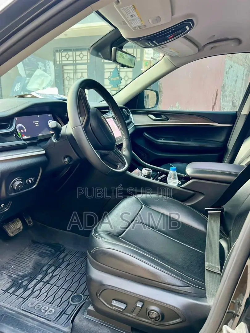 New Jeep Grand Cherokee Altitude X 4x4 2023 Black