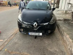 Photo - Renault Clio 2016 Black