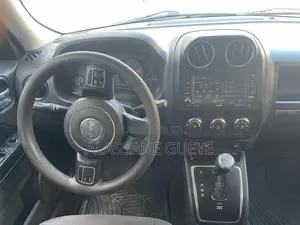 Jeep Boussole Latitude 4x4 2016 Blanc