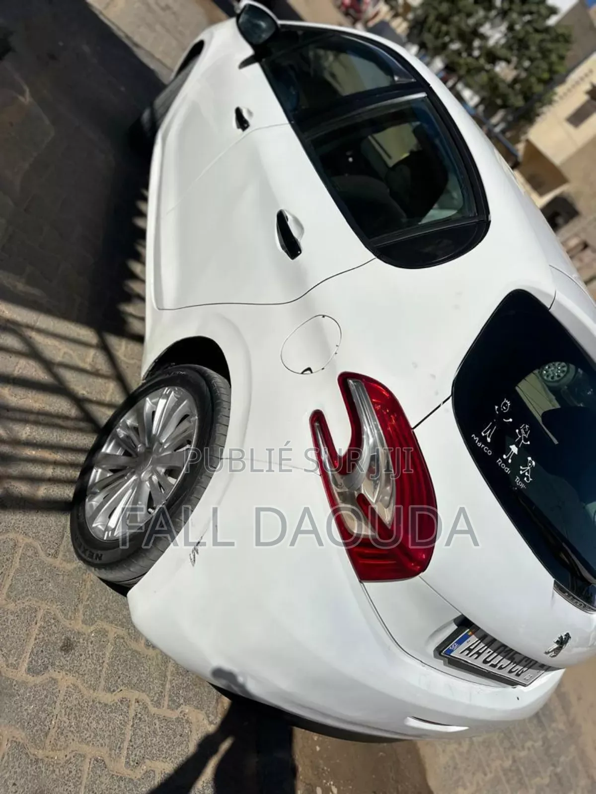 Peugeot 208 2012 Blanc