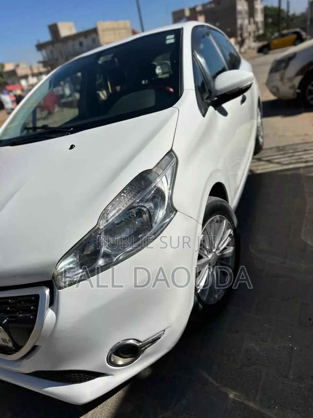 Peugeot 208 2012 Blanc