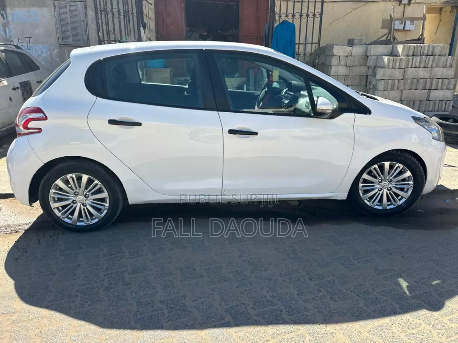Peugeot 208 2012 Blanc