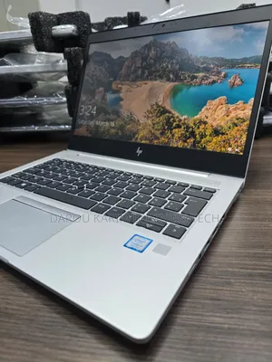 New Ordinateur Portable HP EliteBook 830 8GB Intel Core I5 SSD 256GB