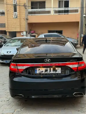 Hyundai Grandeur 2016 Black