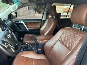 Toyota Land Cruiser Prado 2014 Black