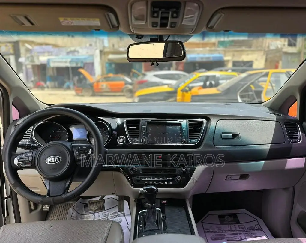 Kia Carnival 2017 Blanc