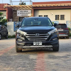 Photo - Hyundai Tucson 2017 Black