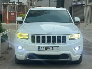 Photo - Jeep Grand Cherokee Limited 4dr 4x4 2016 Black