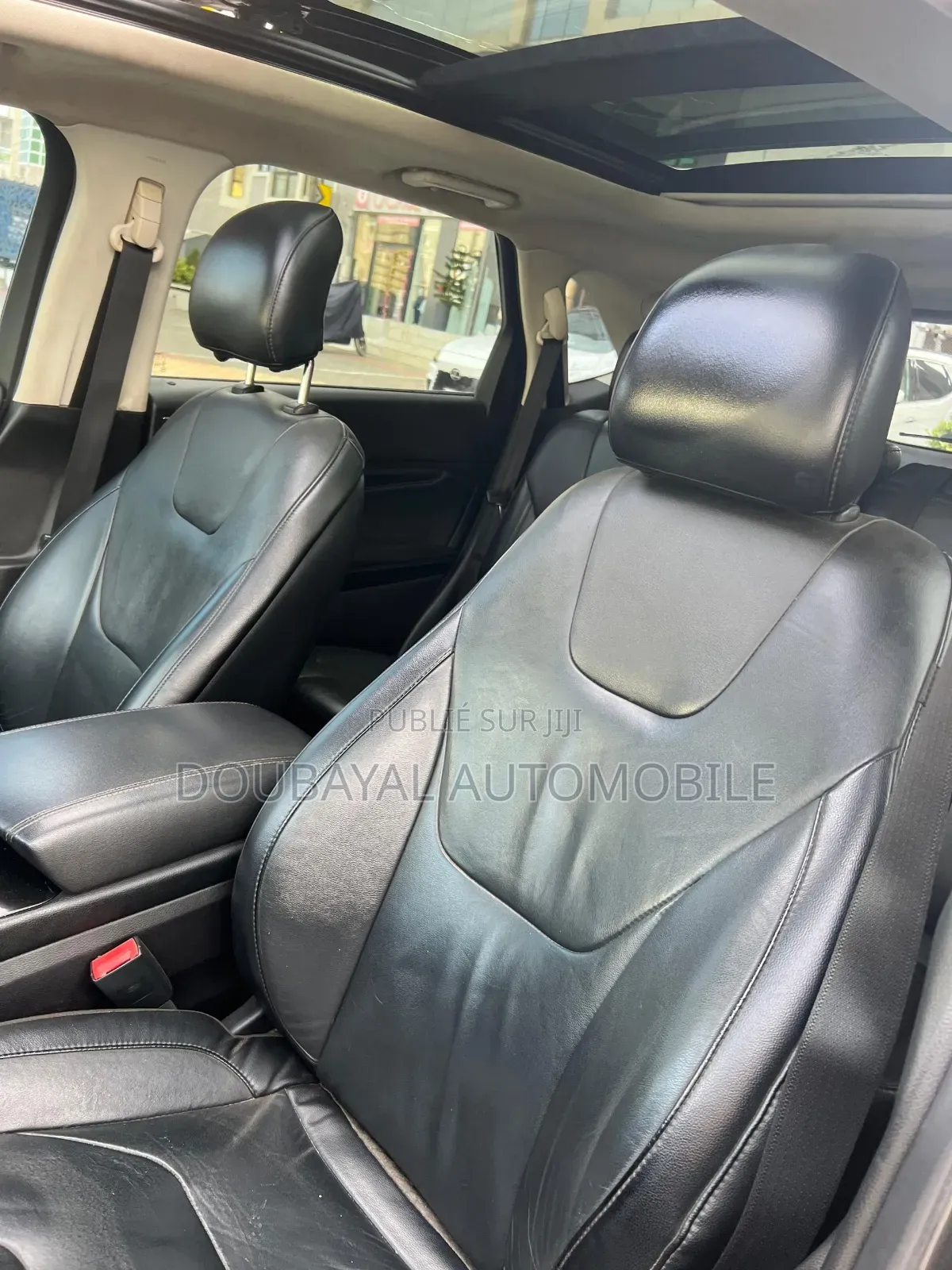 Ford Edge Titanium 4dr SUV (2.0L 4cyl Turbo 6A) 2015 Gris