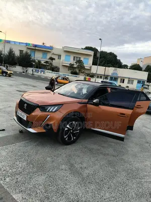 Photo - Peugeot 2008 1.2 PureTech (130 Hp) 2020 Orange