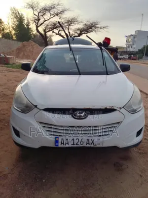 Photo - Hyundai Tucson 2012 Gris