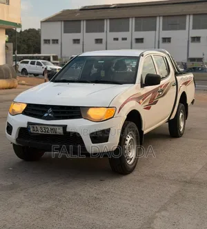 Mitsubishi L200 2015 Blanc