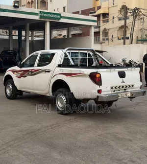 Mitsubishi L200 2015 Blanc