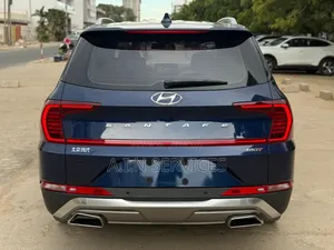 Photo - Hyundai Santa Fe 2019 Blue